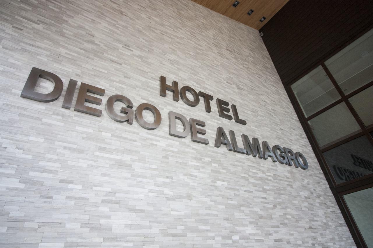 Hotel Diego De Almagro Osorno Buitenkant foto